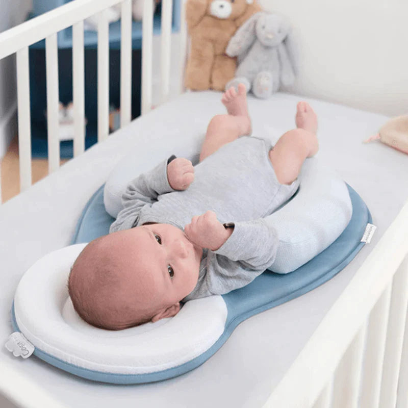 Babyshop.dz - 🤩🤩Évitez la déformations de la tête de votre bébé avec le  coussin anti-tête plate de Babyjem🤩 🌸🌸🌸 👉Age : Dès la naissance  👉Très ergonomique, il contribue à mieux répartir les